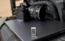 sdnk-pro-cinema-cfexpress-type-a-01-02002v2-life-1.jpg