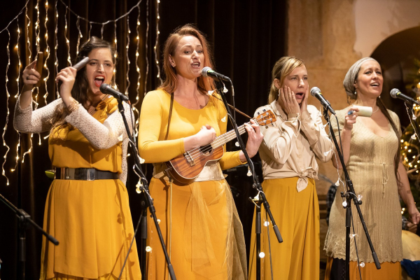 yellow-sisters-zvěřinec-koncert.jpg