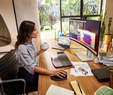 hp-series-7-pro-34inch-wqhd-conferencing-monitor-734pm-965-ergonomic-wireless-keyboard-925-ergonomic-wireless-mou-m1564070.jpg