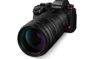 s1ii-s-r100500-slant-k.jpg