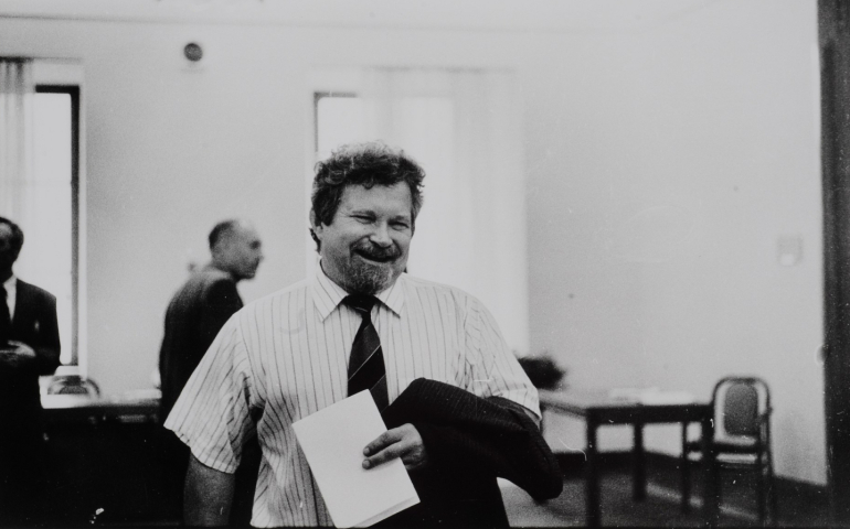 10.-z-cyklu-česká-národní-rada-(petr-pithart),-praha,-1990–92.jpg