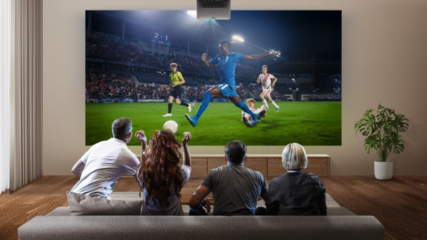 benq-tk705i-scenario-football.jpg