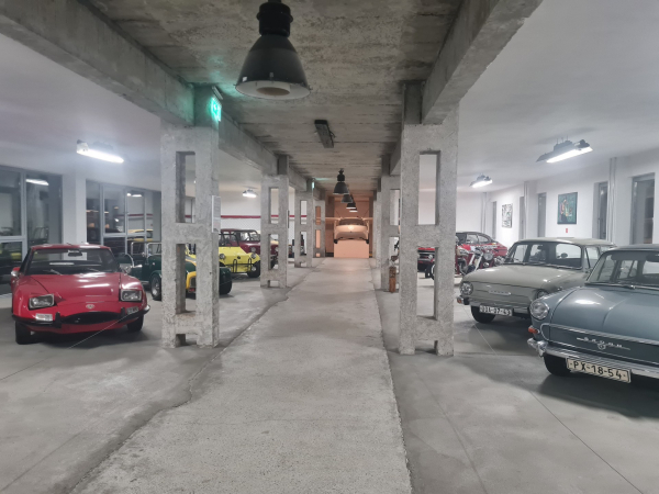 6---brezno-double-red-cars-museum--2.jpg