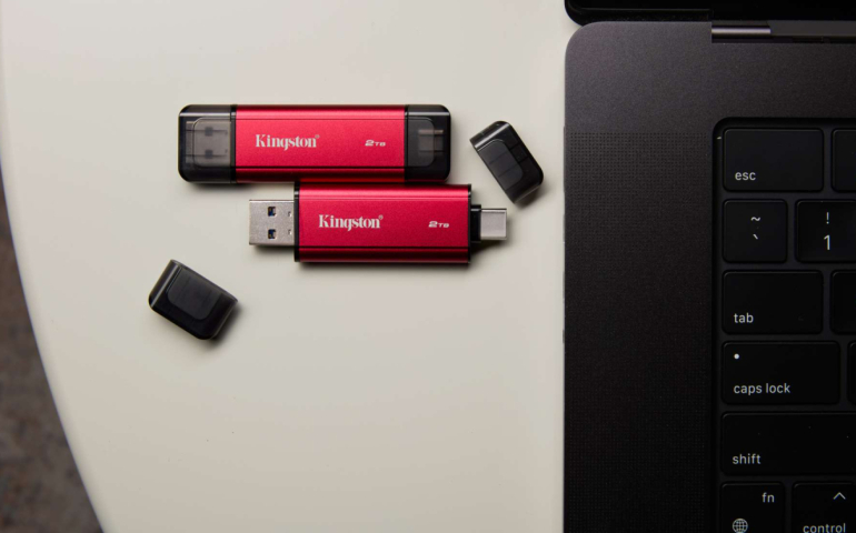 kingston-dual-portable-ssd-ls02.jpg