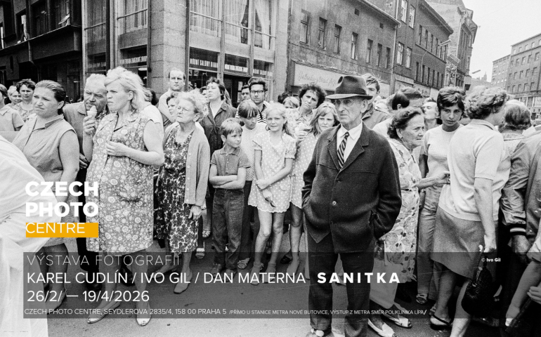 czechphoto-gilcudlinmaterna-sanitka-vystava-.jpg