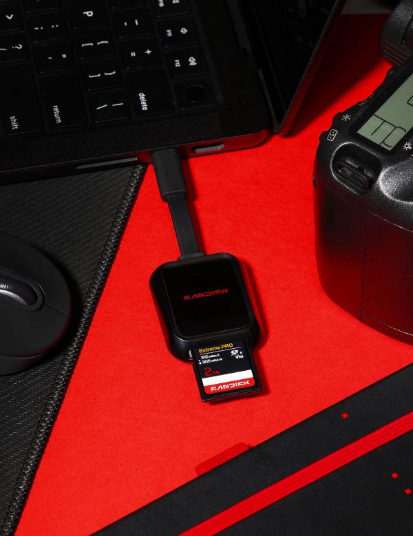 SanDisk představil novou CFexpress 4.0 typu B a vylepšené SD karty V90 a V60