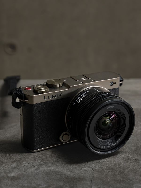 web-lumix-dc-s9ne-nb-lifestyleimage-p1022444.jpg