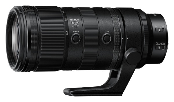 z70-200-28-vr-s-ii-angle3-tripodcollarring.jpg