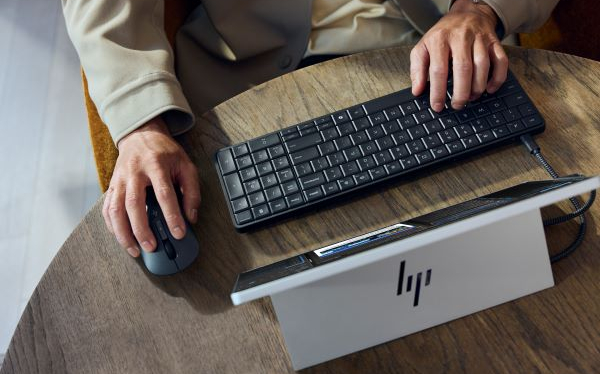 HP EliteBoard G1a Next Gen AI PC